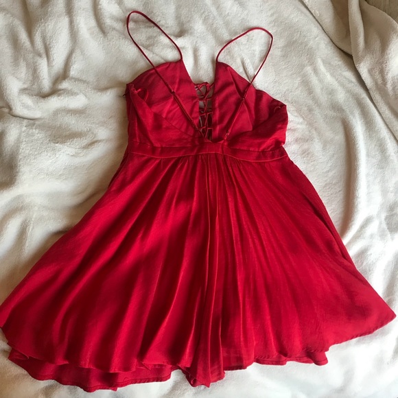 TheJetsetDiaries Lotus Romper - Picture 3 of 8